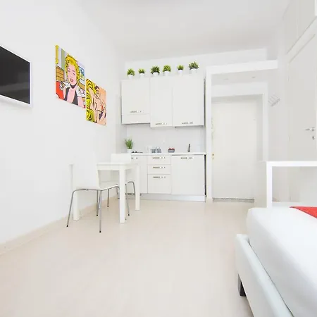 Apartment Roy