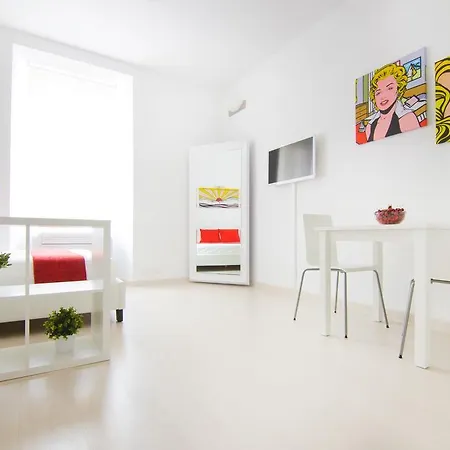 Roy Apartment